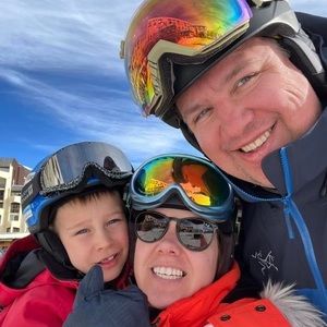 Meet your Posher, Di